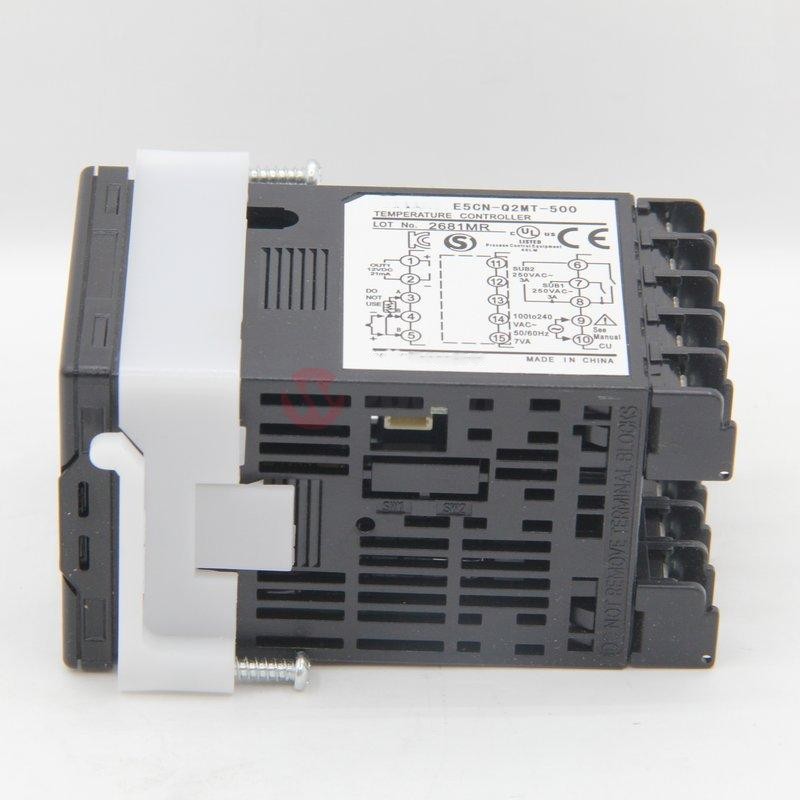 E5CN-Q2MT-500 Controllore di T - Power Inverter recensione e prezzo
